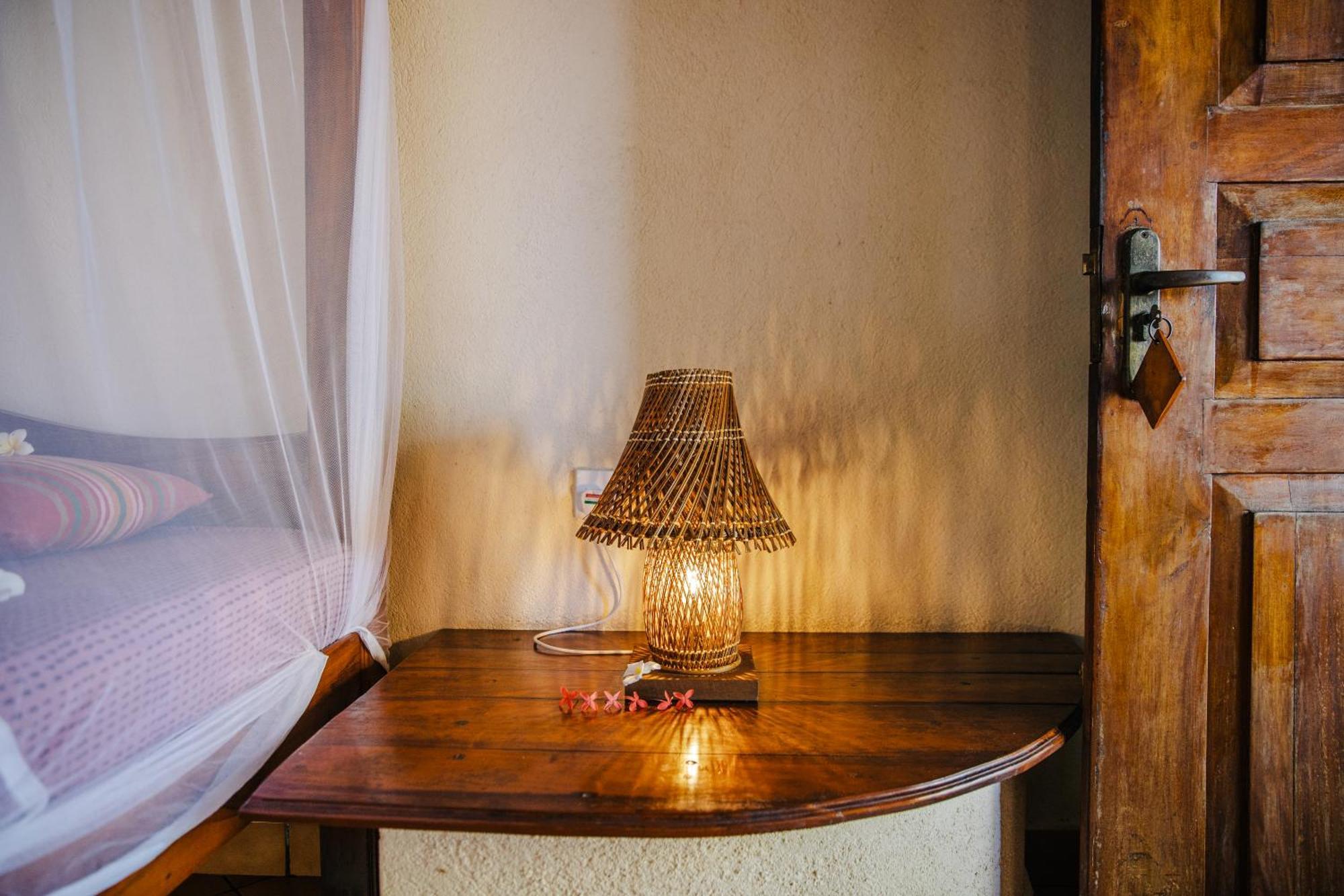 Isolabella Ayurveda Hotel Hiriketiya Nilwella Exteriör bild